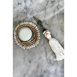 Kép 2/4 - The Cowrie Tassel Keychain - White