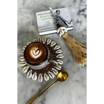 Kép 2/3 - The Cowrie Tassel Keychain - Mocca