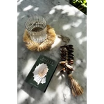 Kép 2/2 - The Raffia Fishbone Keychain - Natural Black
