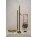 Kép 2/3 - The Shell Purse on Stand
