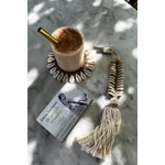Kép 2/4 - The Macrame Fishbone Keychain - Cream