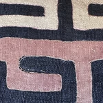 Kép 3/3 - NATURALii raffiatextil kubacloths díszpárna 50x50cm