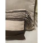 Kép 2/4 - Adil - barna és natúr kilimpárna