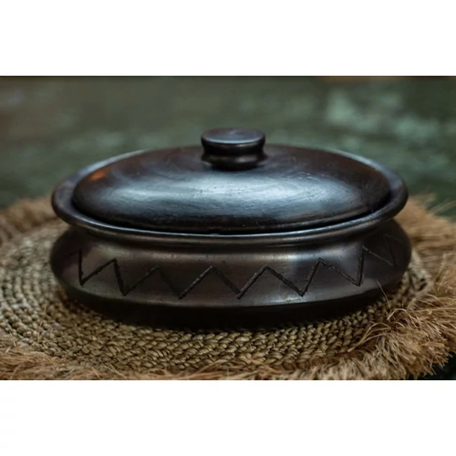 The Burned Oval Pot With Pattern - Black