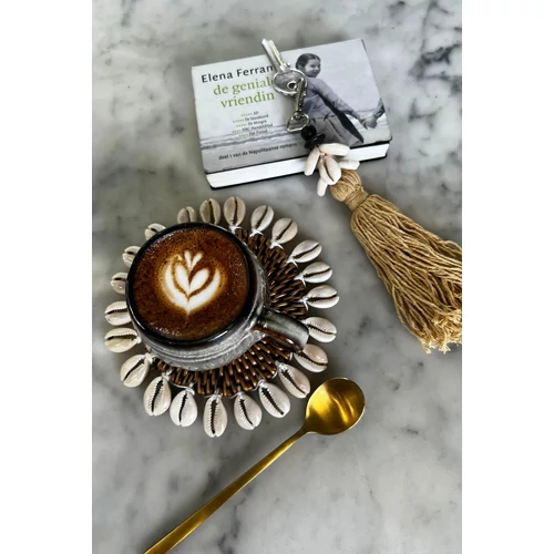 The Cowrie Tassel Keychain - Mocca