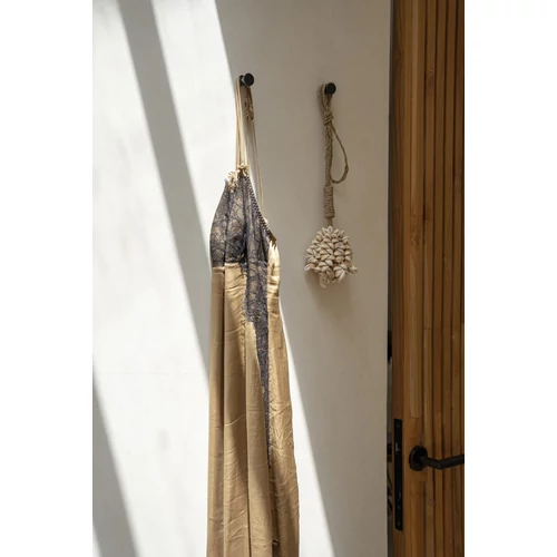 The Pink Shell Tassel