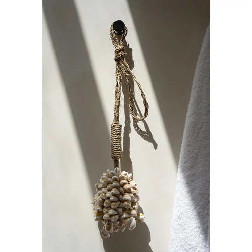 The Pink Shell Tassel