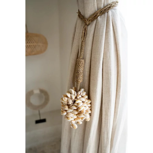 The Pink Shell Tassel