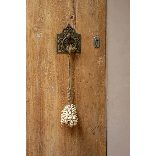 The Pink Shell Tassel
