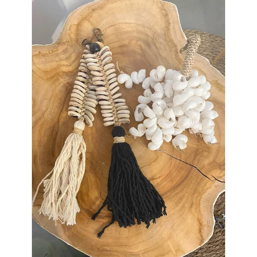 The Kai Shell Keychain - White